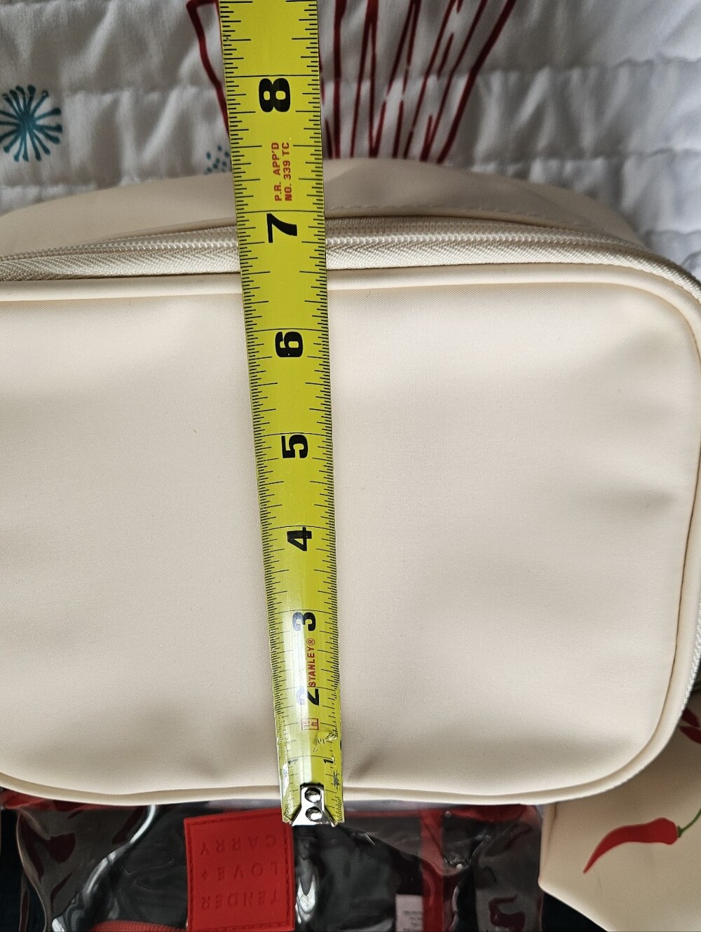 Tender Lover Carry Red & Cream Cosmetic Travel Bag Set - Picture 6 of 9